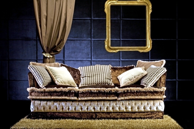 Exedra Luxury furniture - lounge suite in royal style