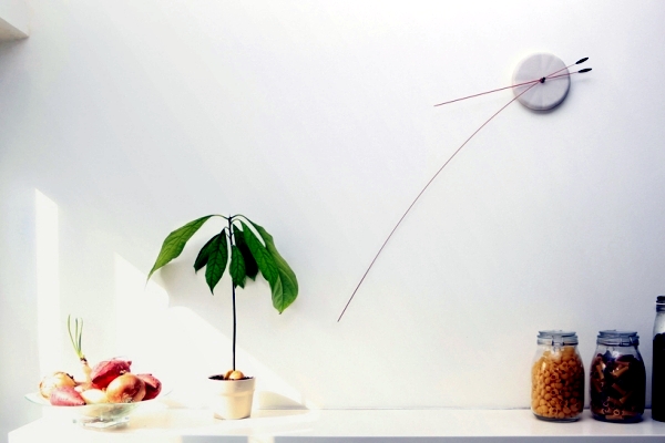 15 probably unusual but fascinating design wall clocks