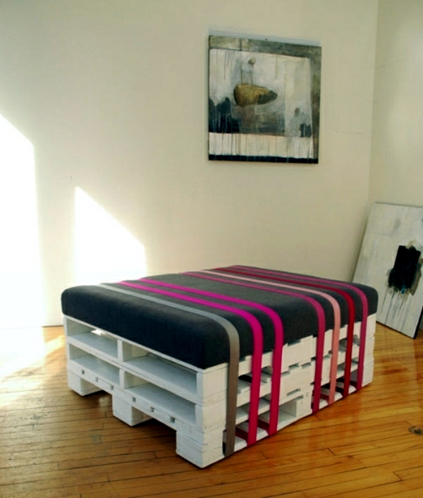 Building own furniture style Euro pallets - 35 ideas to save money