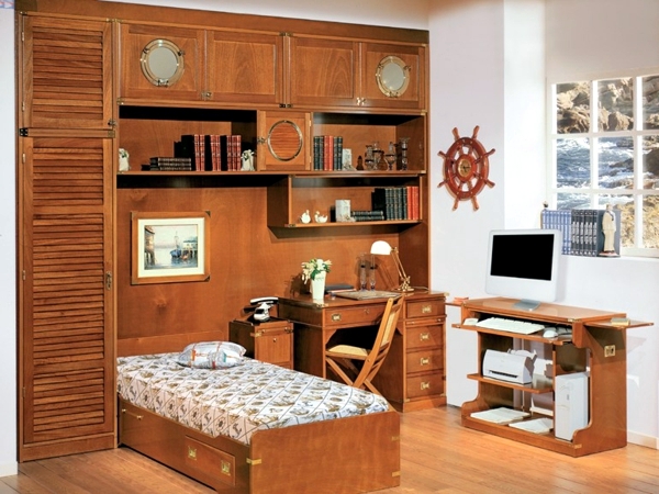 Wooden Cabinet with maritime decoration room colonial