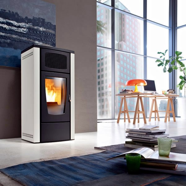 MCZ pellet stove - high efficiency, proprietary technology, modern design