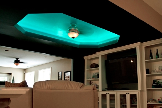 Indirect ceiling lighting offers comfort
