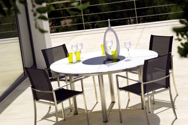 Garden furniture and terrace - saving space and modern design
