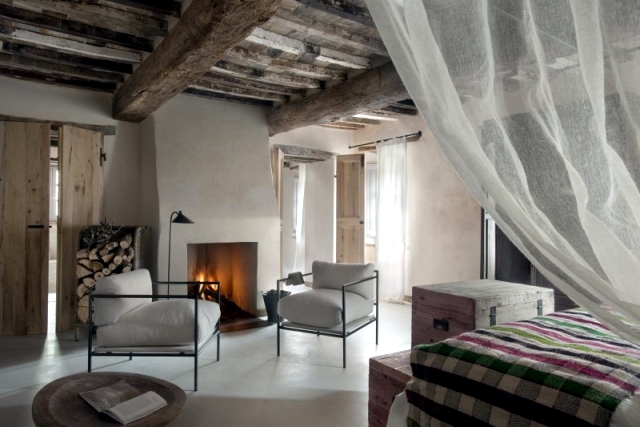 The rustic Monteverdi Ilaria Miani, in the heart of Tuscany