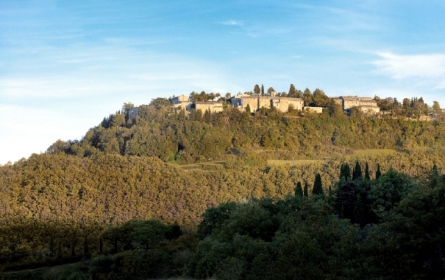 The rustic Monteverdi Ilaria Miani, in the heart of Tuscany
