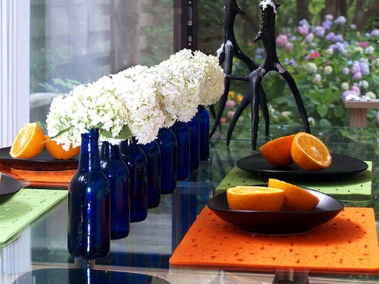 Use empty wine bottles in the garden again - 20 clever ideas