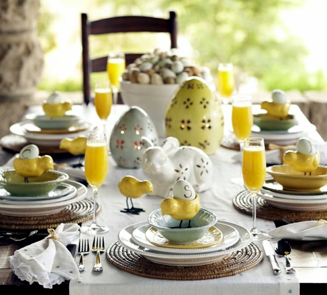 Easter Crafts - mood spring table decoration