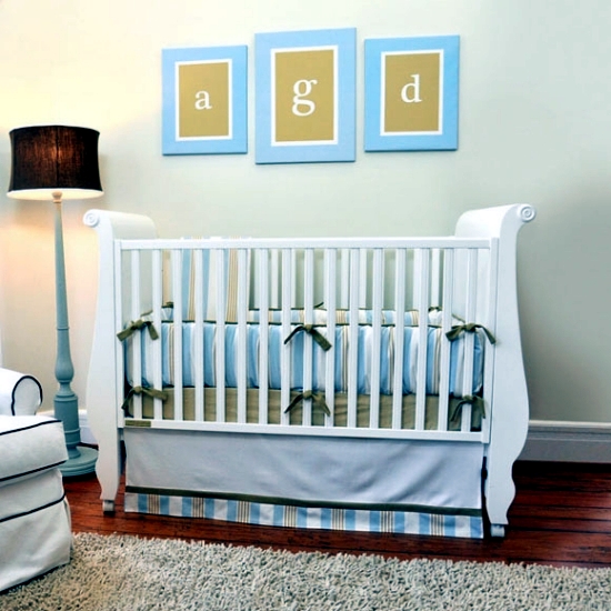 Thumbnail baby room - choose a practical bed with bars