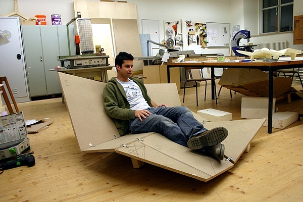 Dynamic Designer Sofa "Cay" futuristic look
