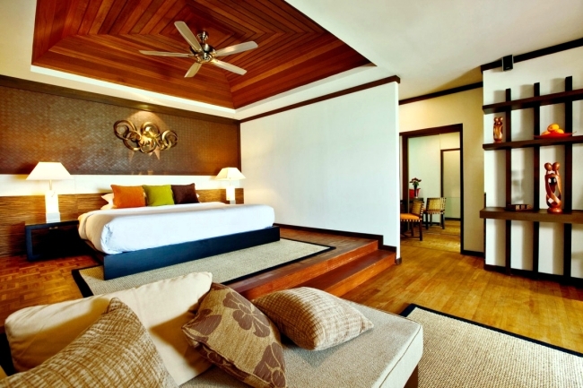 Harmony and exclusive holiday resort in the Maldives Velassaru