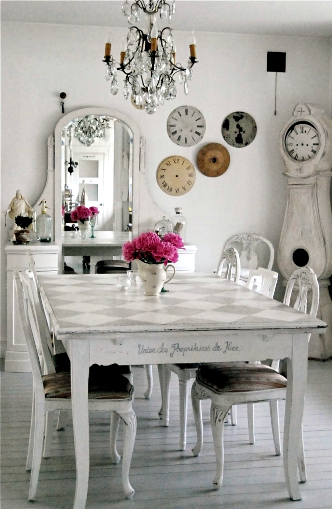 Local shabby chic style - Romance and delicate colors