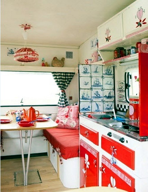 Caravan Decoration - set the caravan with a retro touch