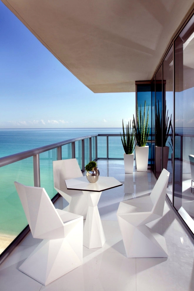 Balcony Furniture Design - 20 inspiring ideas to maximize