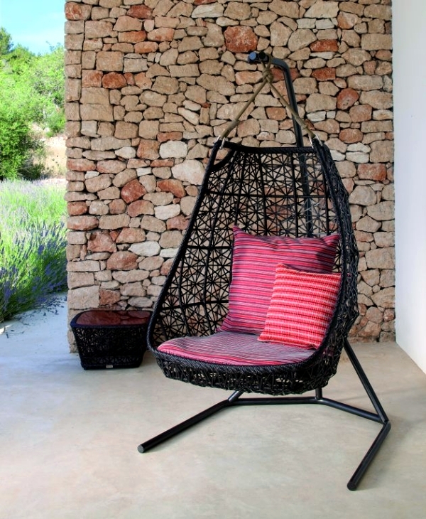 Modern hanging chairs designs for garden patio and relax in summer