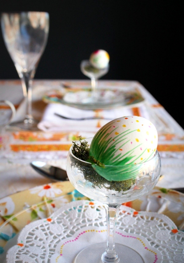 25 decorating ideas for the Easter table - put guests in an atmosphere of spring!