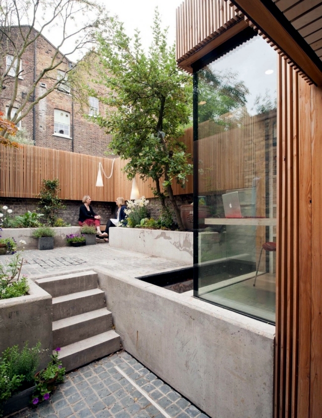 Jewel Box in the extension of the London house with eco environmental concept