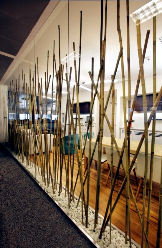 24 ideas for decorative bamboo poles – how bamboo is used in the ... Patio Bambu interior Ideas