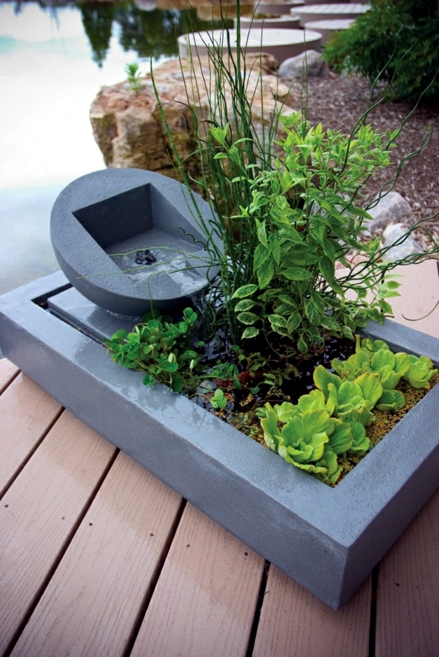 Creating a mini-pond - a small oasis on the balcony