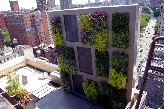 Balcony Vertical greening and effective and inexpensive detection