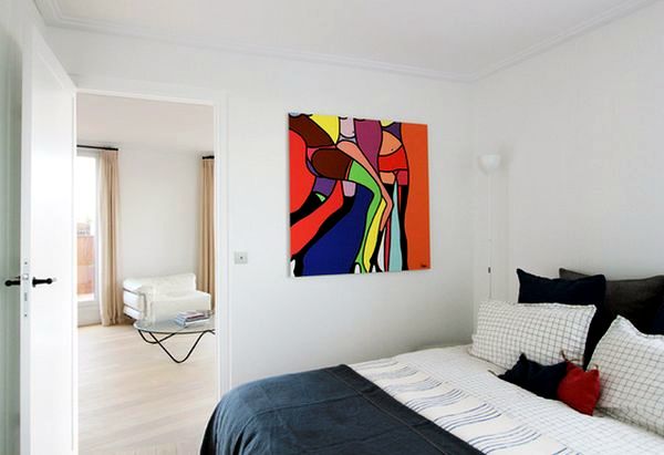 Use abstract art as decorative items for the modern home