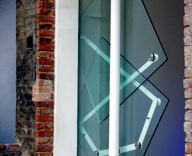 Puerta Evolution - design doorway by Klemens Torggler