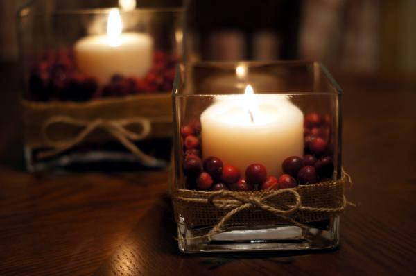 Christmas decorating ideas with red berries to make your own