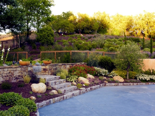 Creating a rock garden - 20 superb examples of garden design