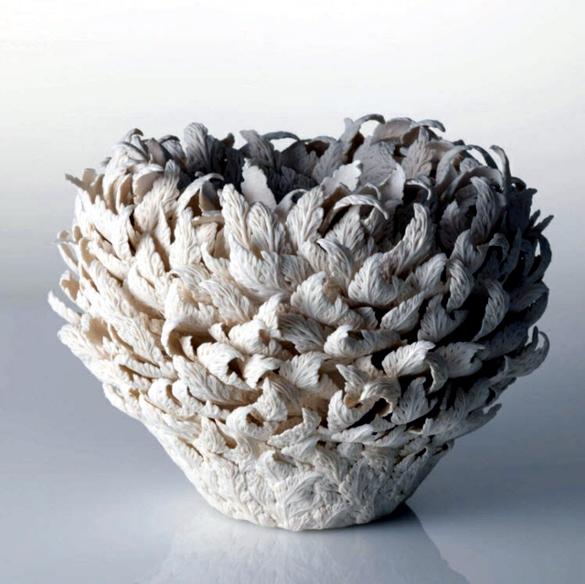 Porcelain Art - Decorative vases and pots with natural forms