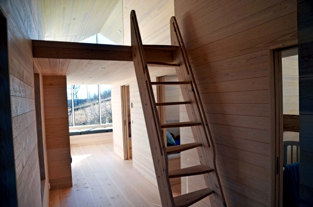 Modern wooden house in Norway offers a breathtaking panorama of mountains