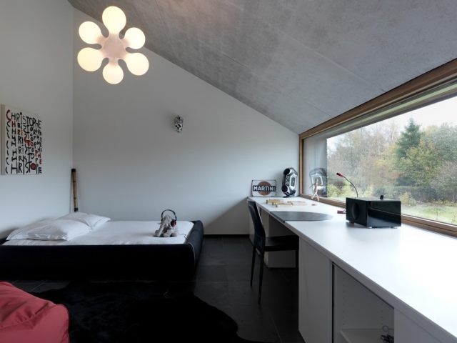 Design rooms with pitched roof to feel good