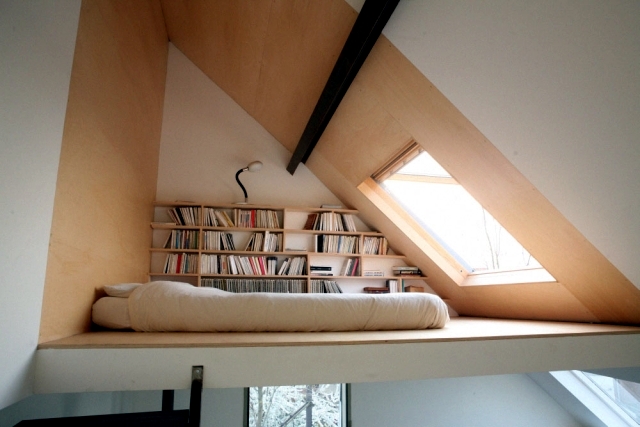 Design rooms with pitched roof to feel good