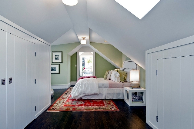 Design rooms with pitched roof to feel good