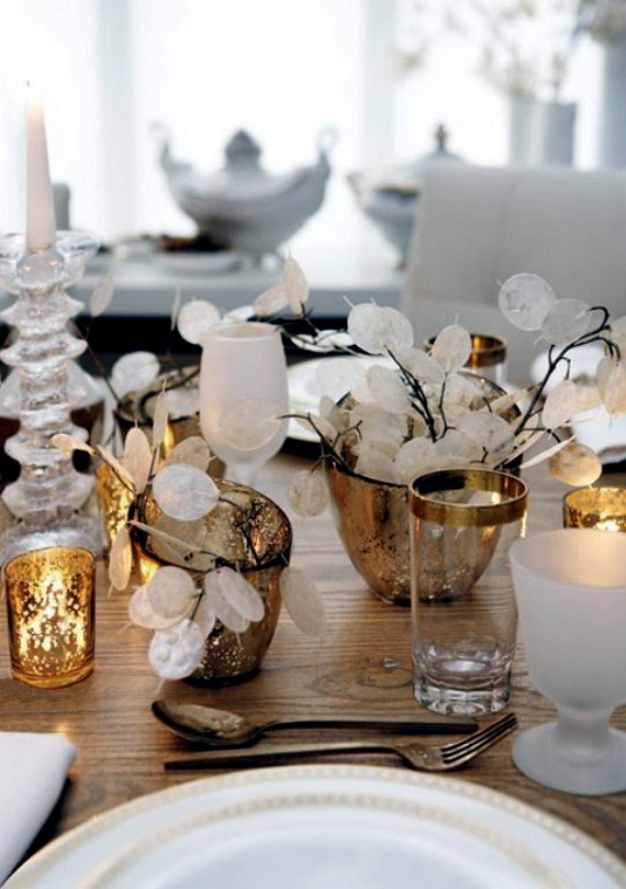 Table In Gold And Silver 22, White And Gold Table Decoration Ideas