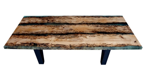 Creating table planks brings a romantic Mediterranean