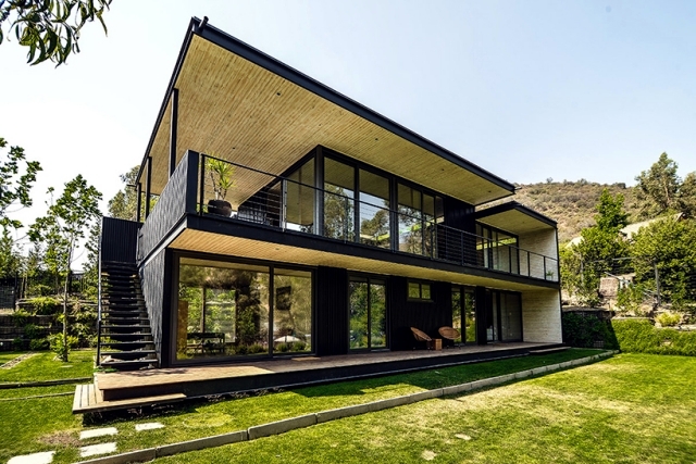 Architect-designed house