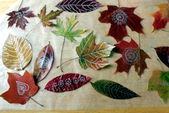 Colorful autumn decoration - Fresh Ideas with leaves to make your own
