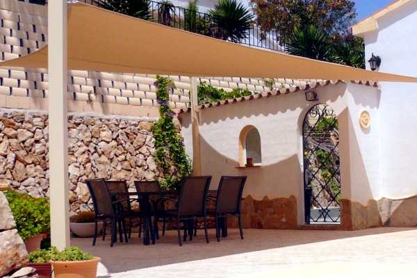 Individual solutions for shading - Patio Canopy