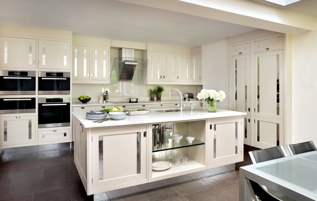 Modular kitchens offer contemporary design flexibility
