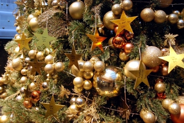 Golden Christmas - a magnificent climax on Christmas Eve