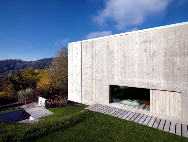 Modern concrete house house YF: L means Architetti nature