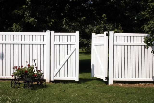 Is the control barrier made of plastic good alternative to wooden fence?