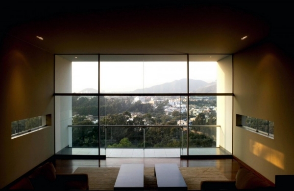 Modern house in a pending purchase beautiful views of Lima