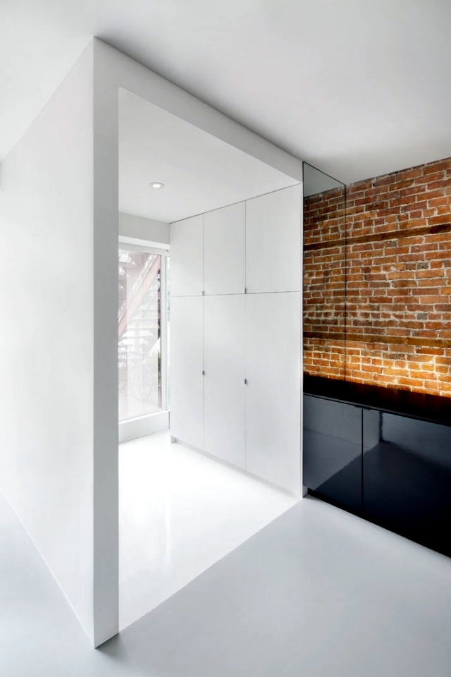 Open apartment on the ground floor - an idea uniquely designed for style and warmth