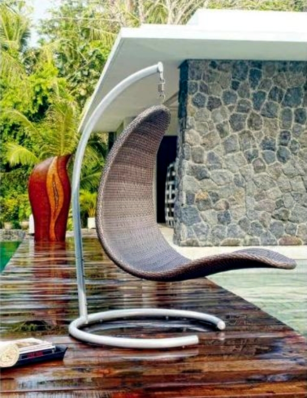 Rattan garden furniture with unusual design Royal Garden