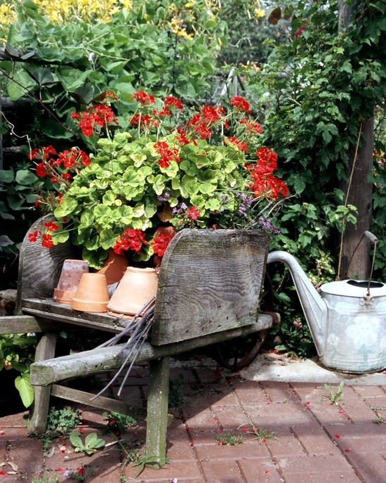Ideas garden with ancient treasures and home decorative items for flea market