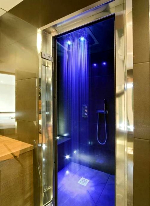 Glass Shower Comfort At A High Level For The Bathroom Interior Design Ideas Ofdesign