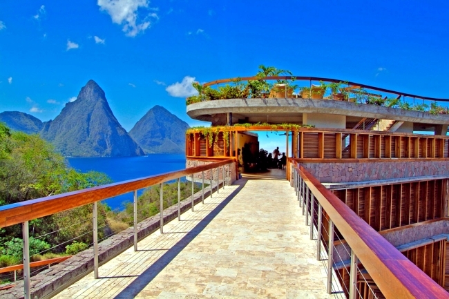 Jade Mountain - luxury in harmony with nature, in the Caribbean