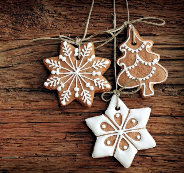 Make Christmas ornaments