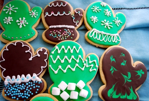 Ideas for arrangements with festive Christmas cookies and gingerbread