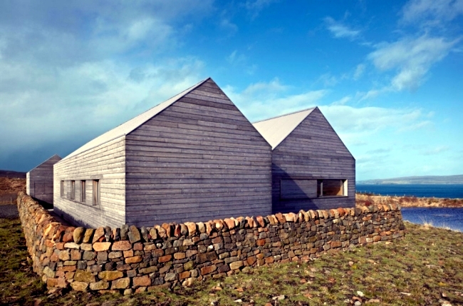 House gabled wooden Scottish combining tradition and modernity